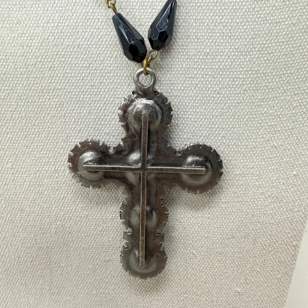 Embellish Graceful‎ Glory Metal Necklace Black Beaded Cross Pendant JW0740